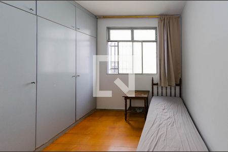 Quarto 2 de apartamento para alugar com 3 quartos, 90m² em Carlos Prates, Belo Horizonte