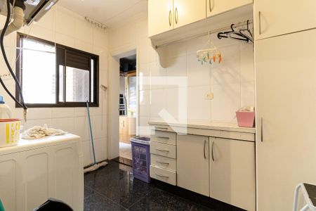 Apartamento à venda com 174m², 3 quartos e 3 vagasLavanderia