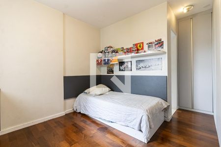 Apartamento à venda com 174m², 3 quartos e 3 vagasSuíte 2