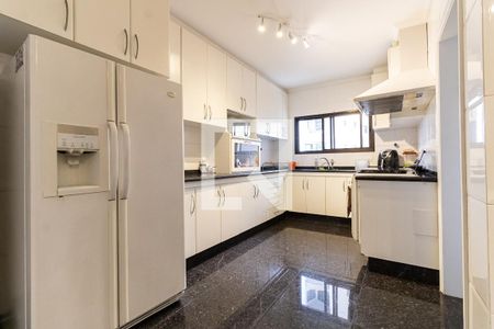 Apartamento à venda com 174m², 3 quartos e 3 vagasCozinha