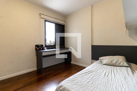 Apartamento à venda com 174m², 3 quartos e 3 vagasSuíte 2