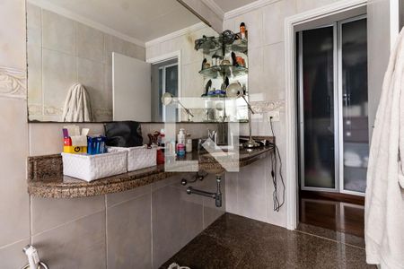 Apartamento à venda com 174m², 3 quartos e 3 vagasBanheiro da Suíte 1