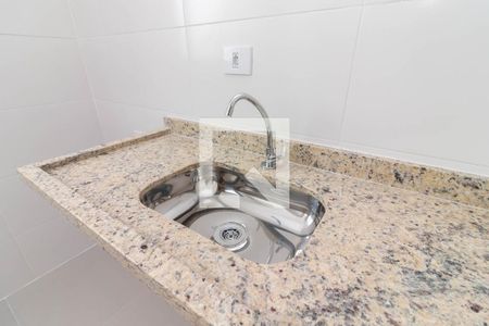 Apartamento à venda com 28m², 1 quarto e sem vagaCozinha e Área de Serviço