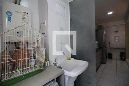 Apartamento à venda com 71m², 3 quartos e 1 vagaÁrea de Serviço