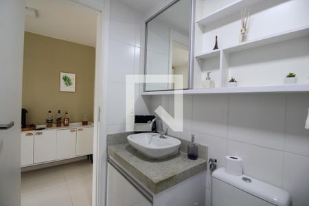 Apartamento à venda com 71m², 3 quartos e 1 vagaBanheiro Social