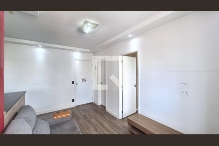 Sala de apartamento para alugar com 1 quarto, 33m² em Barra Funda, São Paulo