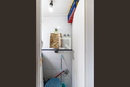 Apartamento para alugar com 62m², 3 quartos e 1 vaga Apartamento para alugar com 62m², 3 quartos e 1 vagaBanheiro de Serviço