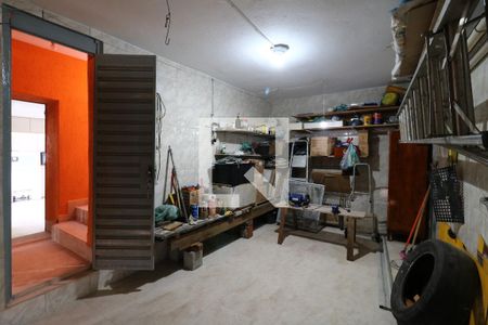 Casa à venda com 104m², 2 quartos e 2 vagasDepósito