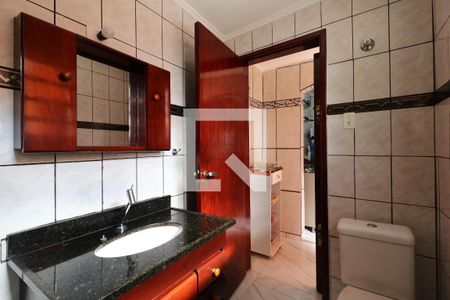 Casa à venda com 104m², 2 quartos e 2 vagasBanheiro