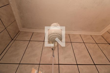 Casa à venda com 104m², 2 quartos e 2 vagasBanheiro