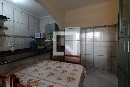 Casa à venda com 104m², 2 quartos e 2 vagasCozinha