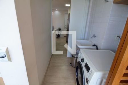 Apartamento à venda com 69m², 2 quartos e 1 vagaÁrea de Serviço