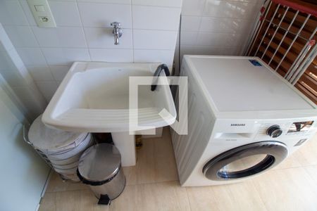 Apartamento à venda com 69m², 2 quartos e 1 vagaÁrea de Serviço