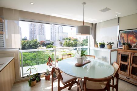 Apartamento à venda com 69m², 2 quartos e 1 vagaVaranda