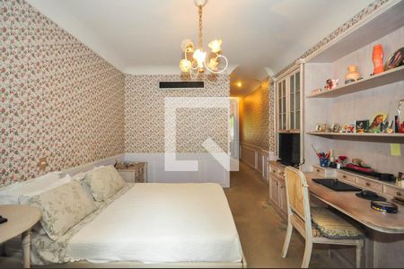 Casa de condomínio à venda com 1690m², 5 quartos e 7 vagas Casa de condomínio à venda com 1690m², 5 quartos e 7 vagasSuíte 3