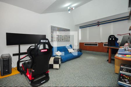 Casa de condomínio à venda com 1690m², 5 quartos e 7 vagas Casa de condomínio à venda com 1690m², 5 quartos e 7 vagasÁrea comum