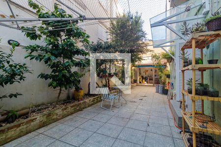 Área Privativa de apartamento à venda com 2 quartos, 140m² em Menino Deus, Porto Alegre