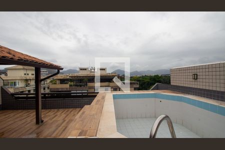Apartamento à venda com 333m², 4 quartos e 3 vagas Apartamento à venda com 333m², 4 quartos e 3 vagasCobertura