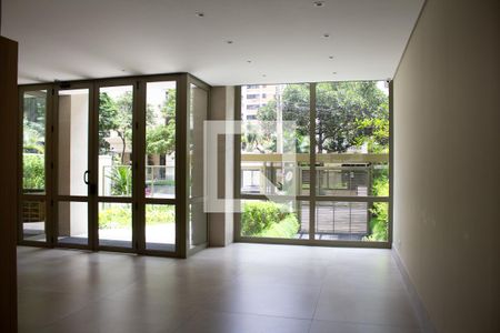 Apartamento para alugar com 260m², 3 quartos e 2 vagasHall social