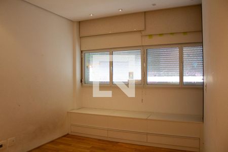 Apartamento para alugar com 260m², 3 quartos e 2 vagasQuarto 3