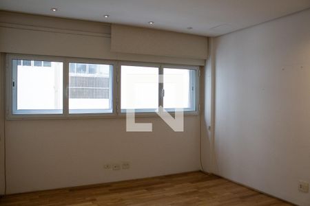 Apartamento para alugar com 260m², 3 quartos e 2 vagasQuarto 2