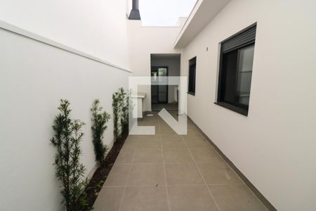 Casa de condomínio à venda com 93m², 3 quartos e 1 vagaQuintal