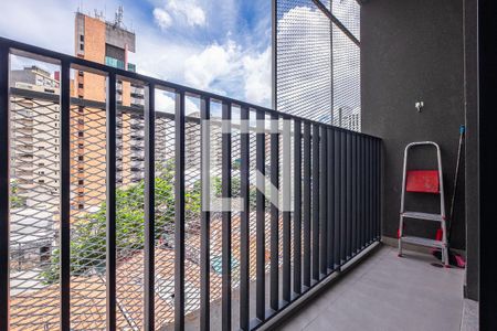 Studio - Varanda de kitnet/studio para alugar com 1 quarto, 28m² em Pinheiros, São Paulo