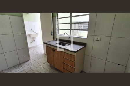 Casa à venda com 211m², 2 quartos e 2 vagasCozinha