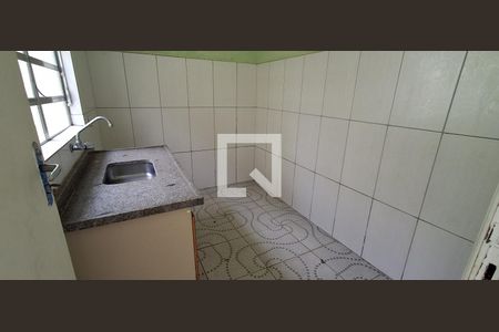 Casa à venda com 211m², 2 quartos e 2 vagasCozinha