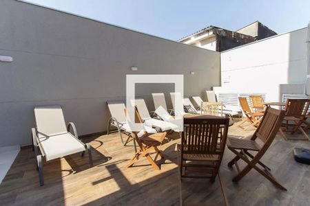 Apartamento para alugar com 31m², 1 quarto e sem vaga Apartamento para alugar com 31m², 1 quarto e sem vagaÁrea comum - Piscina