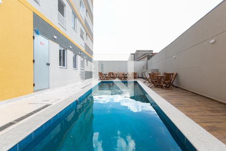 Apartamento para alugar com 31m², 1 quarto e sem vaga Apartamento para alugar com 31m², 1 quarto e sem vagaÁrea comum - Piscina