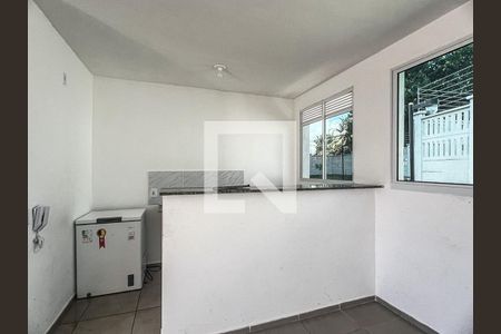 Apartamento para alugar com 42m², 2 quartos e 1 vaga Apartamento para alugar com 42m², 2 quartos e 1 vagaÁrea comum - Salão de festas