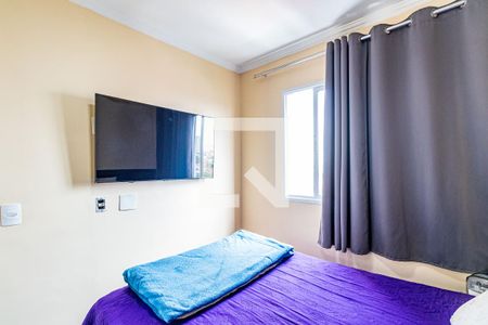 Quarto 01 de apartamento à venda com 2 quartos, 41m² em Parque Pinheiros, São Paulo