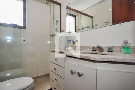 Apartamento para alugar com 138m², 3 quartos e 2 vagasBanheiro