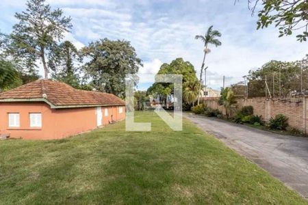 Casa para alugar com 394m², 4 quartos e 4 vagasQuintal