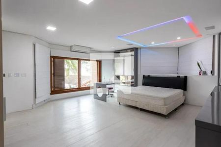 Casa para alugar com 394m², 4 quartos e 4 vagasQuarto