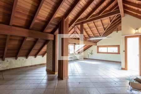 Casa para alugar com 394m², 4 quartos e 4 vagasQuarto