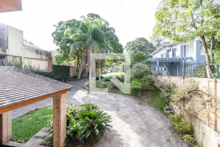 Casa para alugar com 394m², 4 quartos e 4 vagasQuintal