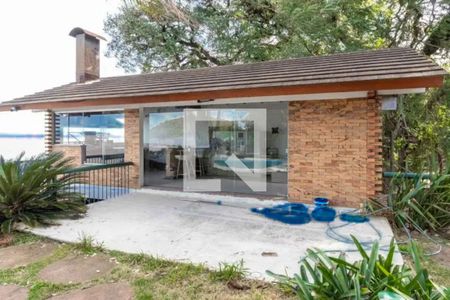 Casa para alugar com 394m², 4 quartos e 4 vagasQuintal