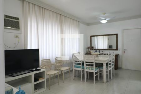 Sala de apartamento para alugar com 2 quartos, 92m² em Jardim Tres Marias, Guarujá