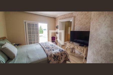 Casa à venda com 250m², 3 quartos e 3 vagasSuíte 1