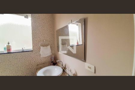 Casa à venda com 250m², 3 quartos e 3 vagasLavabo