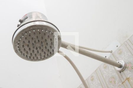 Casa à venda com 102m², 2 quartos e 1 vaga Casa à venda com 102m², 2 quartos e 1 vagaChuveiro