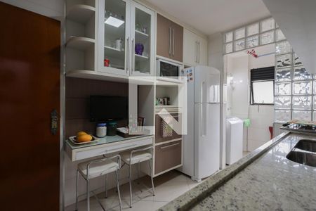 Apartamento à venda com 103m², 3 quartos e 2 vagasCozinha