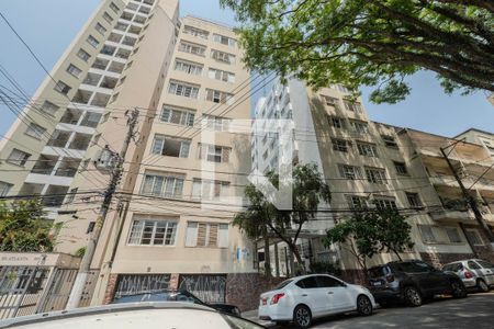 Apartamento à venda com 65m², 1 quarto e sem vagaFachada