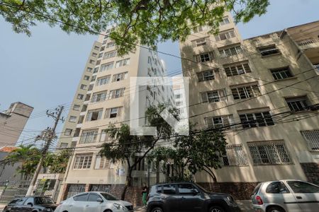 Apartamento à venda com 65m², 1 quarto e sem vagaFachada