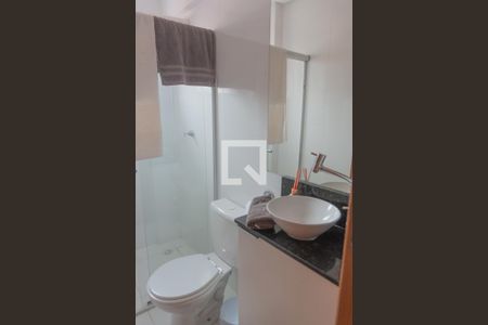 Apartamento para alugar com 53m², 2 quartos e sem vagaBanheiro