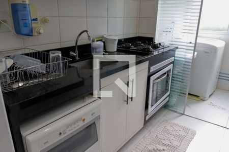 Apartamento à venda com 74m², 2 quartos e 1 vagaCozinha