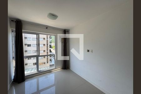 Apartamento para alugar com 65m², 2 quartos e 1 vaga Apartamento para alugar com 65m², 2 quartos e 1 vagaSuíte