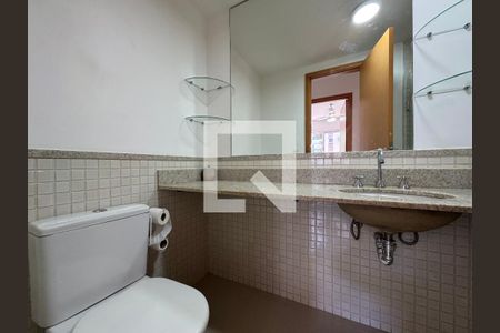 Apartamento para alugar com 65m², 2 quartos e 1 vaga Apartamento para alugar com 65m², 2 quartos e 1 vagaBanheiro Social